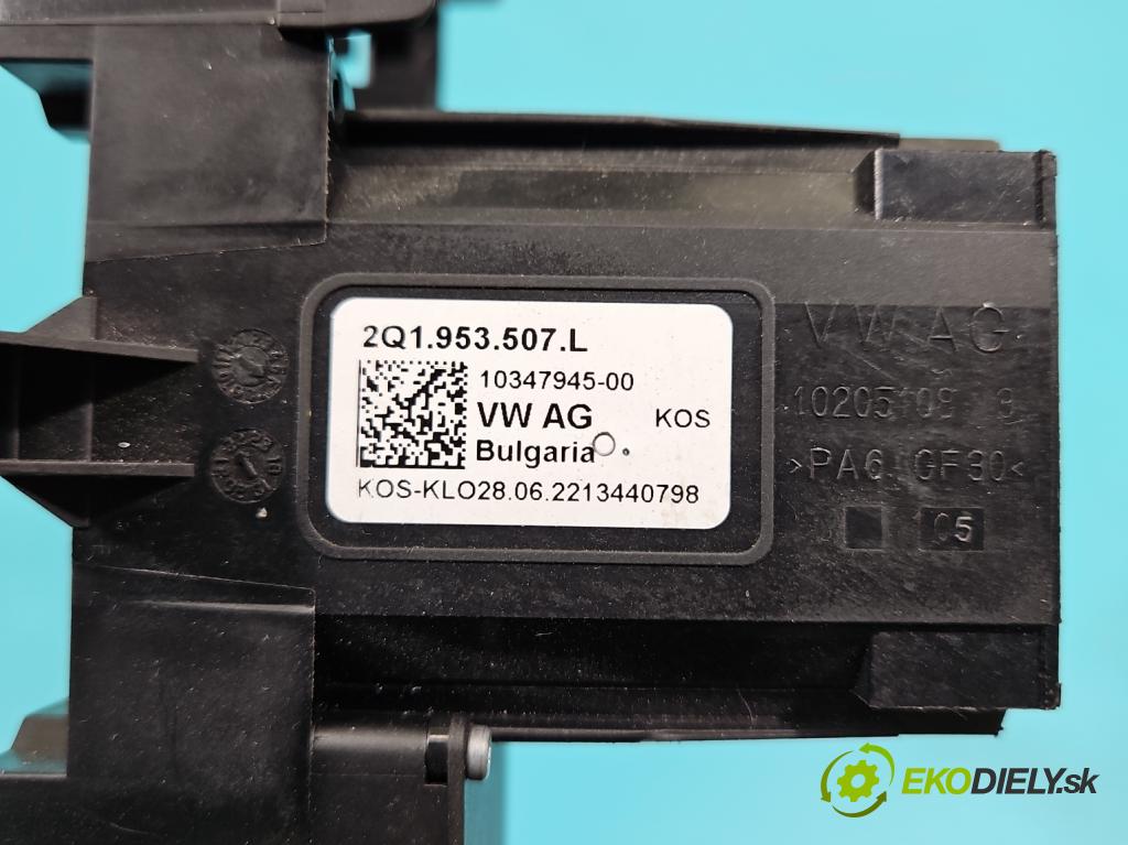 Seat Arona 2017- 1.0 TSI 110 HP manual 81 kW 999 cm3 5- prepínač stieračov 2Q1953507L (Prepínacie páčky pod volantom)