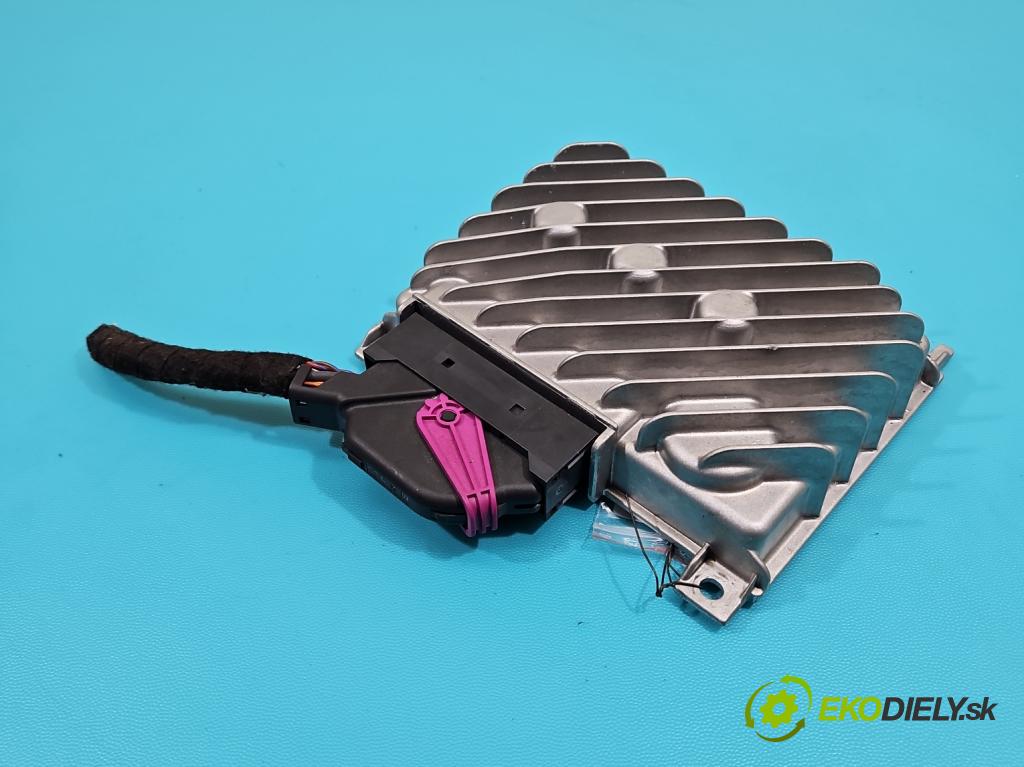 Seat Arona 2017- 1.0 TSI 110 HP manual 81 kW 999 cm3 5- Zesilovač: 2G0035456 (Zosilňovač)