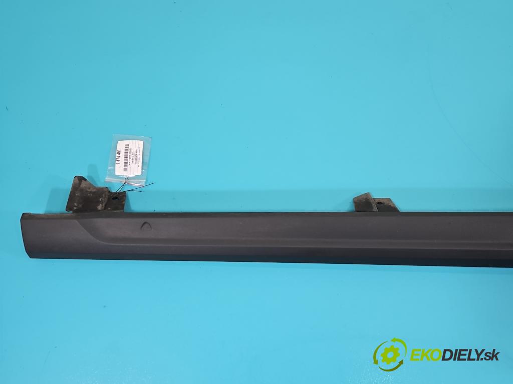 Seat Arona 2017- 1.0 TSI 110 hp manual 81 kW 999 cm3 5- lišta práh: pravé 6F9853852 (Prahová lišta)