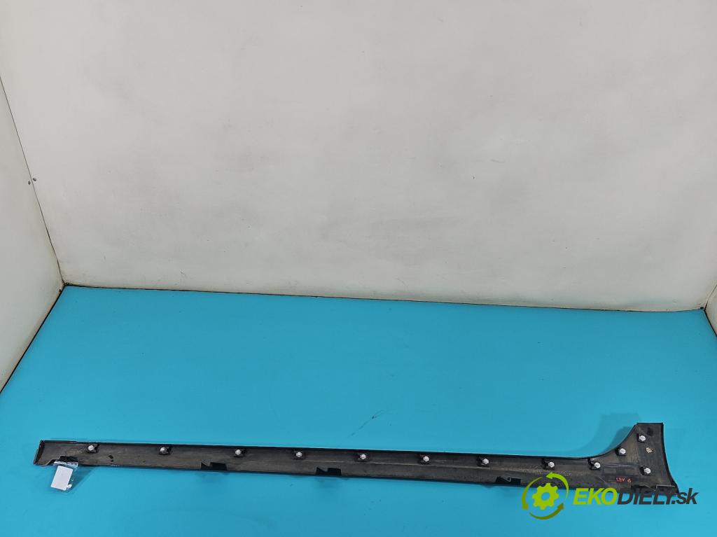 Seat Arona 2017- 1.0 TSI 110 hp manual 81 kW 999 cm3 5- lišta práh: pravé 6F9853852 (Prahová lišta)