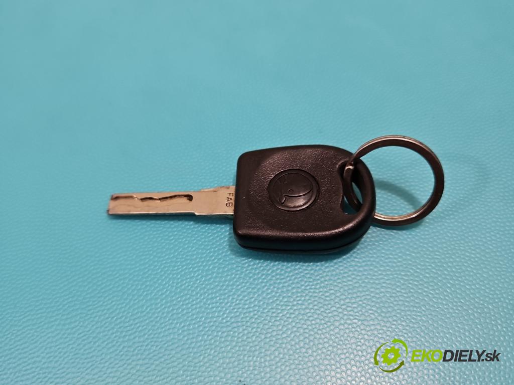 Skoda Felicia 1.3 mpi 68 HP manual 50 kW 1289 cm3 5- Spínačka  (Spínacia skrinka)