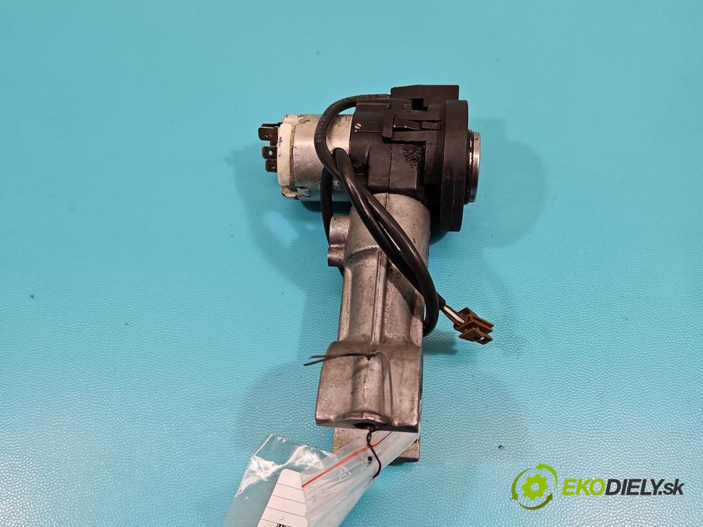 Skoda Felicia 1.3 mpi 68 HP manual 50 kW 1289 cm3 5- Spínačka  (Spínacia skrinka)