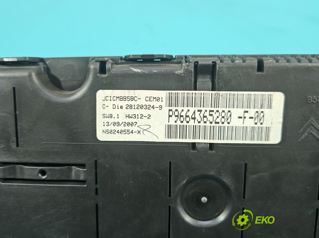 Citroen C4 Picasso I 2006-2013 2.0 hdi 136 HP automatic 100 kW 1997 cm3 5- prístrojovka/ budíky P9664365280 (Prístrojová doska)