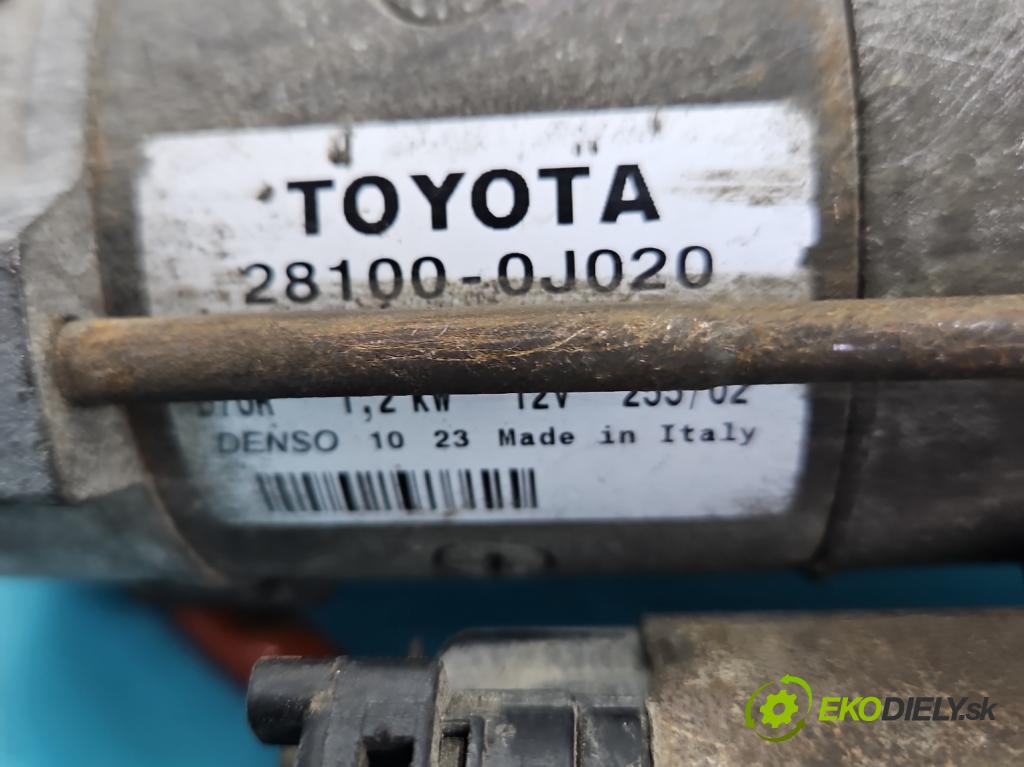 Toyota Yaris I 1999-2005 1.0 vvti 68 HP manual 50 kW 998 cm3 3- štartér 28100-0J020 (Štartér)