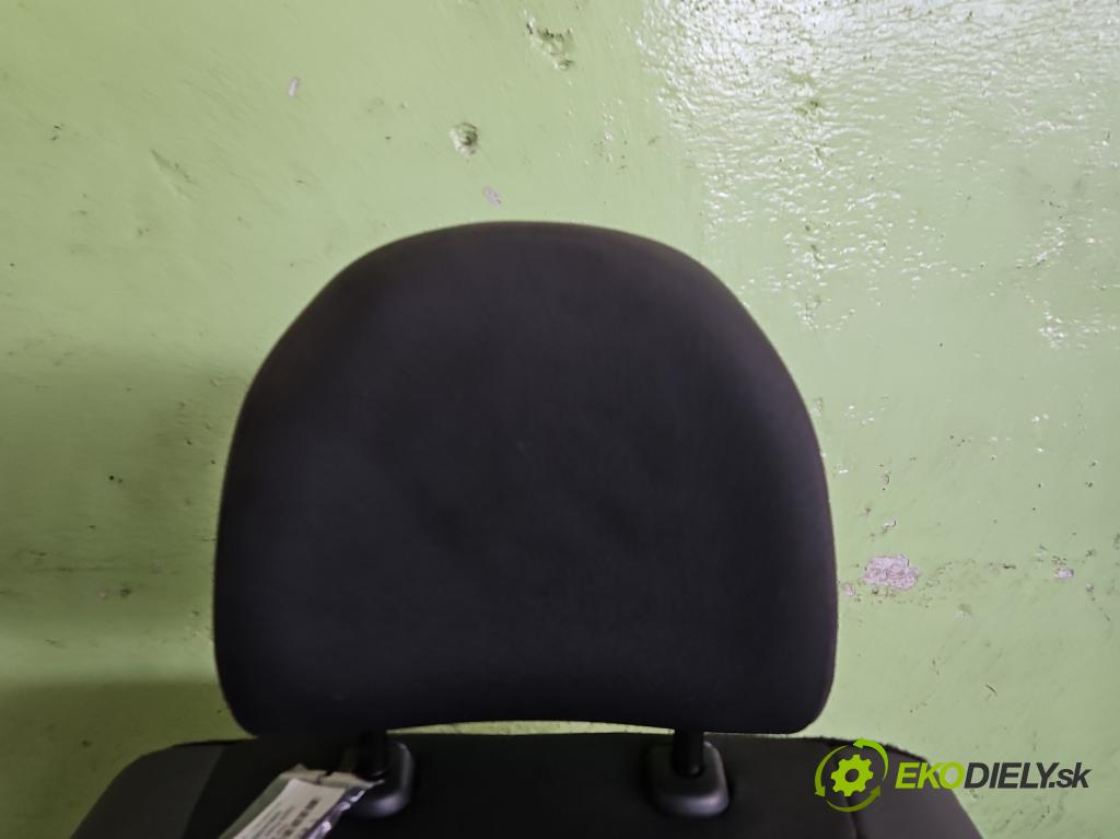 Toyota Proace I 2013-2016 2.0 D4D 128 HP manual 94 kW 1997 cm3 5- Sedačka ľavý  (Sedadlo)