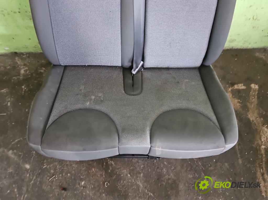 Toyota Proace I 2013-2016 2.0 D4D 128 HP manual 94 kW 1997 cm3 5- Sedačka pravý  (Sedadlo)