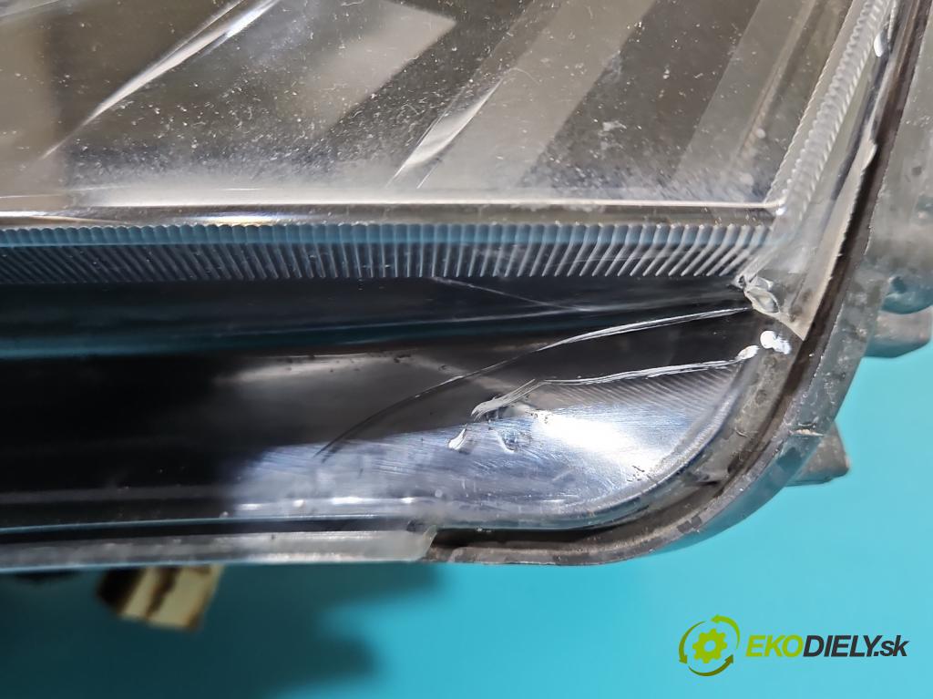 Skoda Superb III 2015-2024 2.0 TDI 190 hp automatic 140 kW 1968 cm3 5- světlo levý 3V1941015B (Klika dveří ostatní)