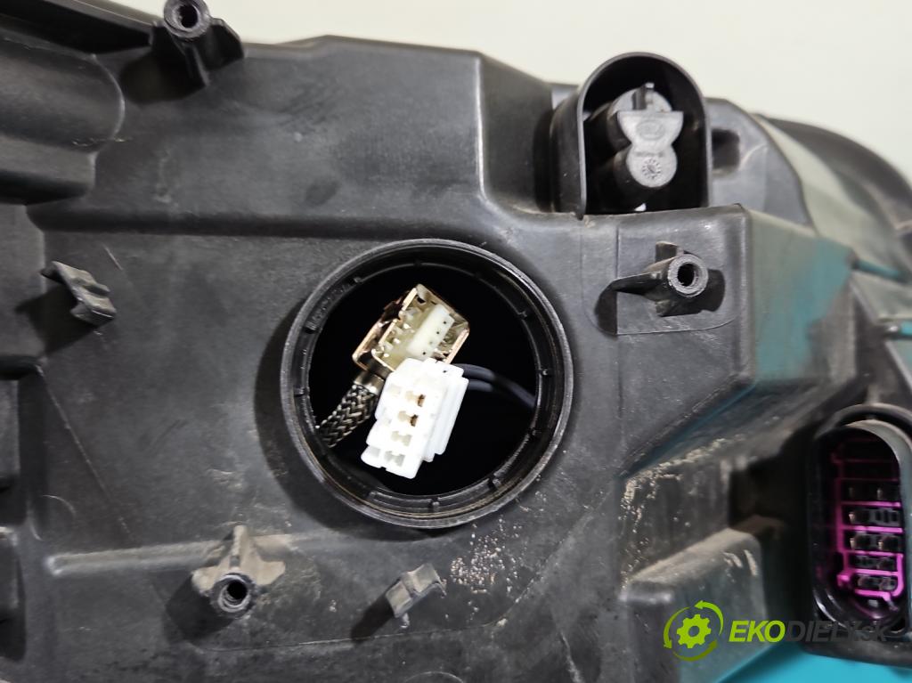 Skoda Superb III 2015-2024 2.0 TDI 190 hp automatic 140 kW 1968 cm3 5- světlo levý 3V1941015B (Klika dveří ostatní)