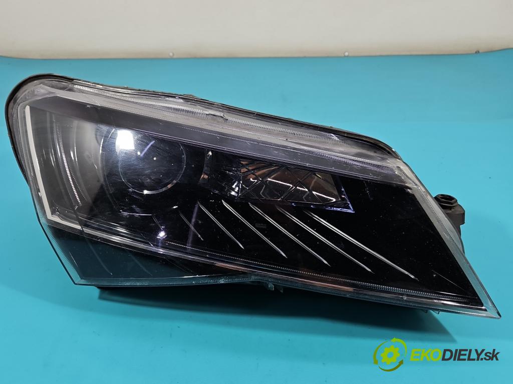 Skoda Superb III 2015-2024 2.0 TDI 190 HP automatic 140 kW 1968 cm3 5- Reflektor: pravý 3V1941016B (Svetlo predné pravé)