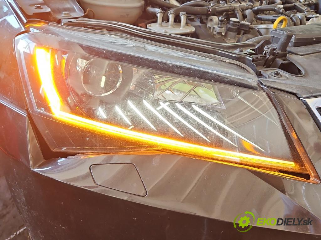 Skoda Superb III 2015-2024 2.0 TDI 190 HP automatic 140 kW 1968 cm3 5- Reflektor: pravý 3V1941016B (Svetlo predné pravé)