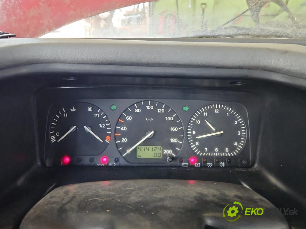 Vw Transporter T4 1990-2003 1.9 TD 68 hp manual 50 kW 1896 cm3 5- Přístrojová deska 7D0919850H (Přístrojové desky, displeje)