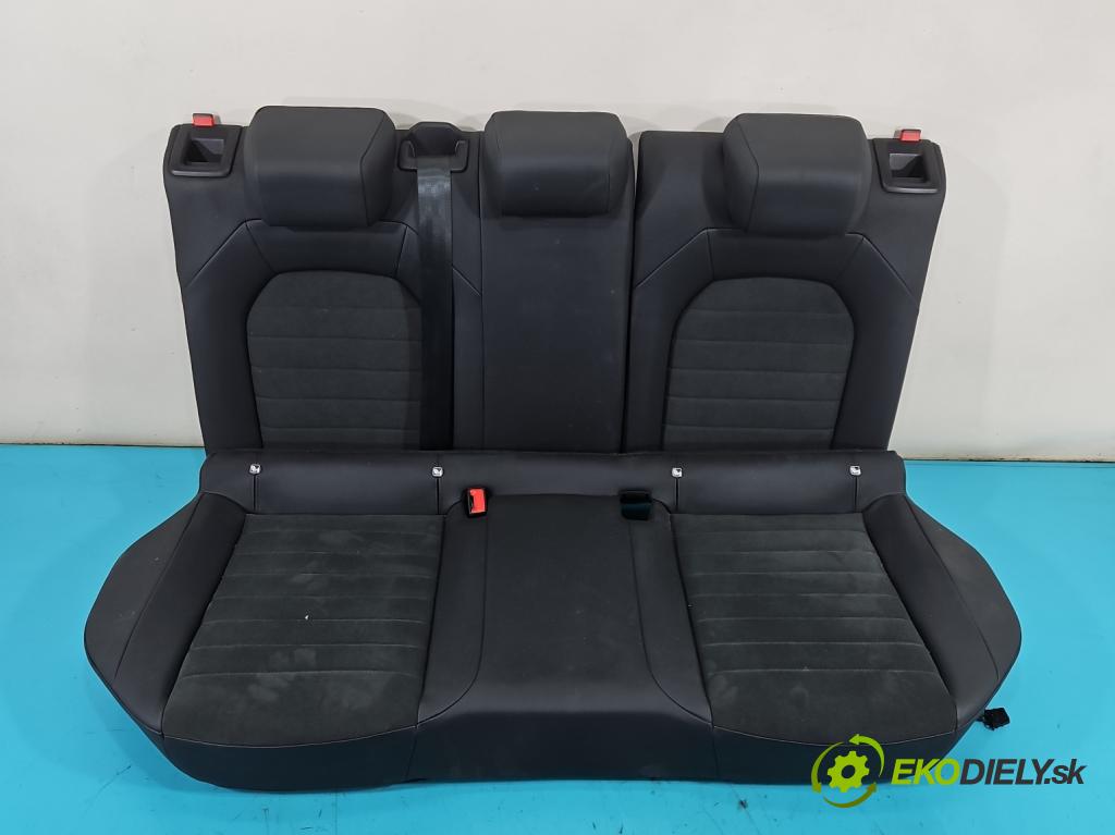 Seat Arona 2017- 1.0 TSI 110 HP manual 81 kW 999 cm3 5- Pohovka: zadné  (Sedadlo)