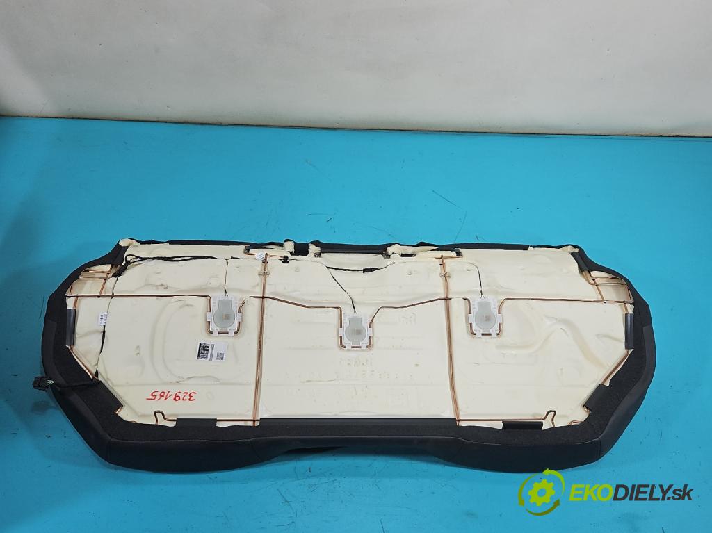 Seat Arona 2017- 1.0 TSI 110 HP manual 81 kW 999 cm3 5- Pohovka: zadné  (Sedadlo)