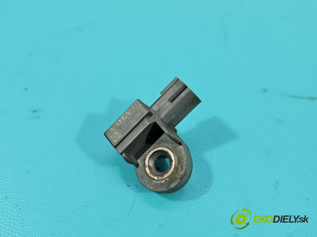 Volvo V40 II 2012-2019 1.6 D2 114 HP manual 84 kW 1560 cm3 5- snímač šokovat: 31387891 (Snímač nárazu)