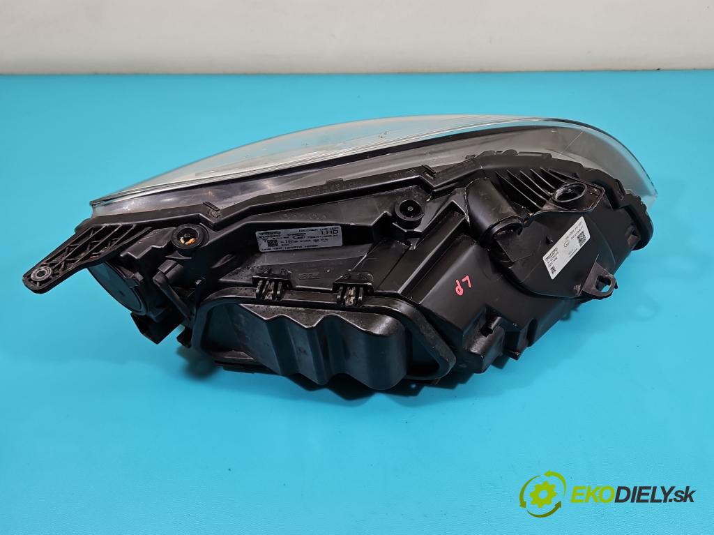 Volvo V40 II 2012-2019 1.6 D2 114 hp manual 84 kW 1560 cm3 5- světlo levý 31420003 (Klika dveří ostatní)