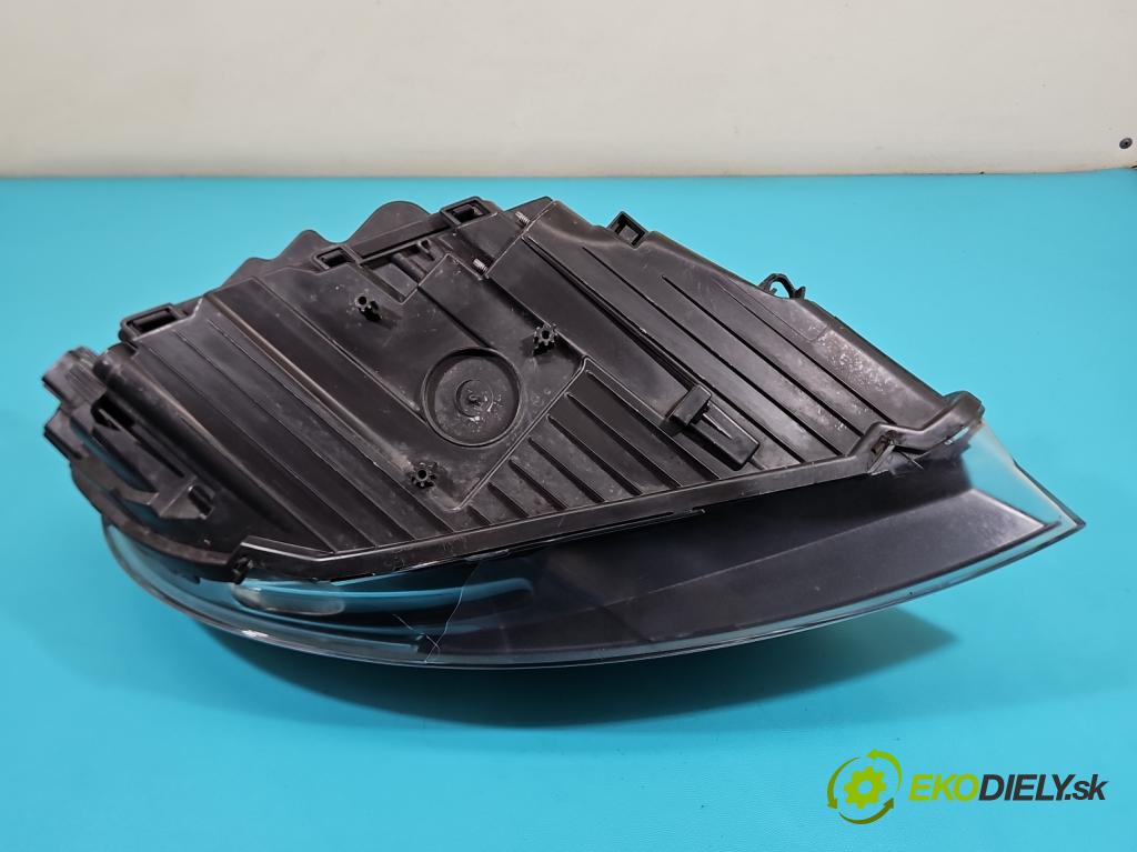 Volvo V40 II 2012-2019 1.6 D2 114 hp manual 84 kW 1560 cm3 5- světlo levý 31420003 (Klika dveří ostatní)