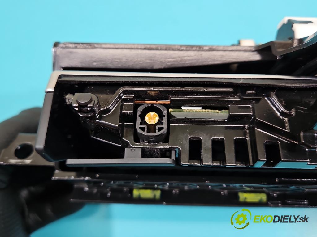 Audi A7 4G 2010-2018 4.0 V8 TFSI 420 hp automatic 309 kW 3993 cm3 5- Zobrazit: 4G1919601N (Prístrojová doska)