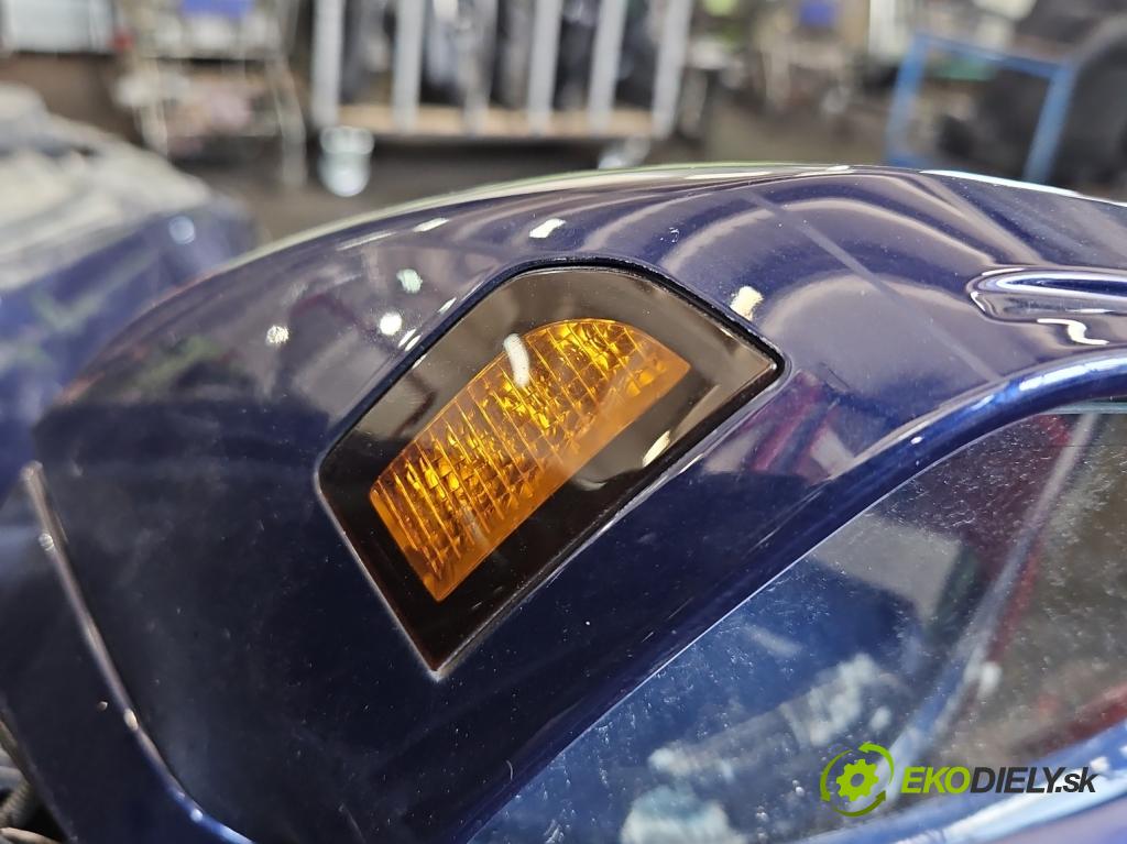 Audi A7 4G 2010-2018 4.0 V8 TFSI 420hp automatic 309 kW 3993 cm3 5- zpětné zrcátko pravé  (Klika dveří ostatní)