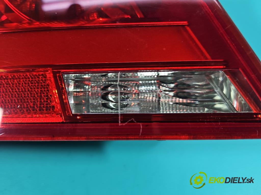 Audi A7 4G 2010-2018 4.0 V8 TFSI 420hp automatic 309 kW 3993 cm3 5- světlo zadní levé 4G8945095 (Klika dveří ostatní)