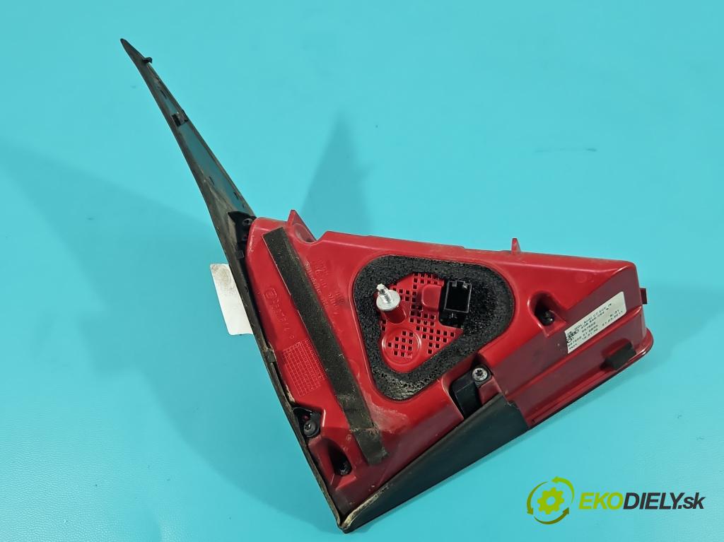 Audi A7 4G 2010-2018 4.0 V8 TFSI 420hp automatic 309 kW 3993 cm3 5- světlo zadní pravé 4G8945094 (Klika dveří ostatní)