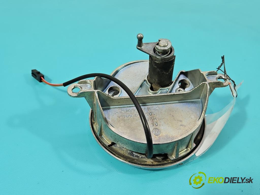 Vw Phaeton 3.2 V6 fsi 241KM automatic 177 kW 3189 cm3 4- rukoväť kufrové dvere zadné 3D5827601A