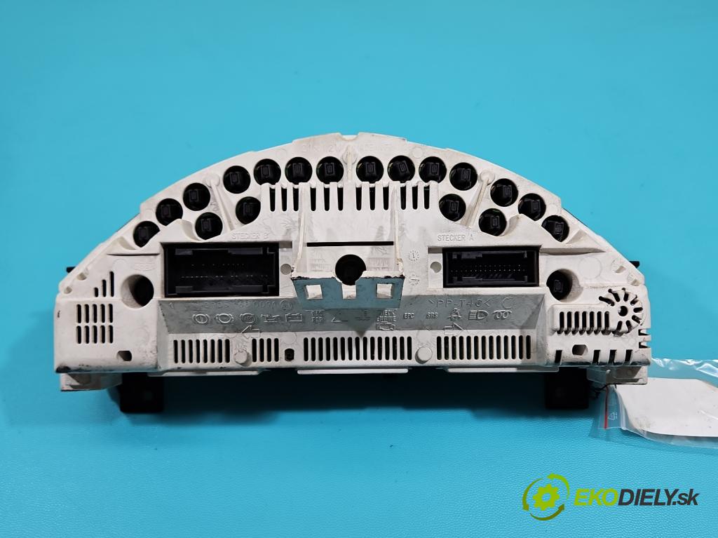 Mercedes A W168 1997-2004 1.6 102 HP manual 75 kW 1598 cm3 5- prístrojovka/ budíky A1685404011 (Prístrojová doska)