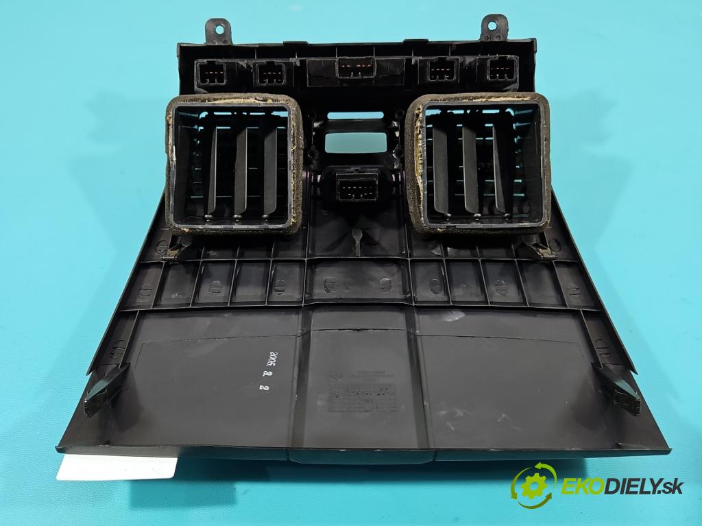 Ssangyong Rexton I 2001-2017 2.7 XDI 165 HP automatic 121 kW 2696 cm3 5- Mřížka: kúrenia stredová 76520-08000 (Mriežka kúrenia (fukár))