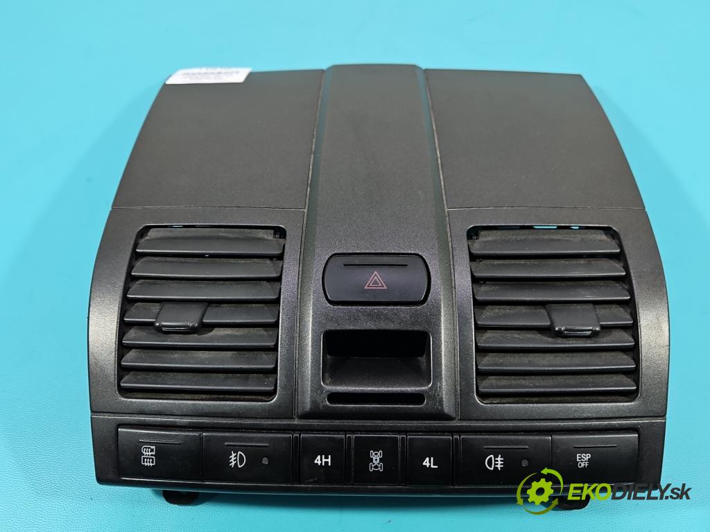 Ssangyong Rexton I 2001-2017 2.7 XDI 165 HP automatic 121 kW 2696 cm3 5- Mřížka: kúrenia stredová 76520-08000 (Mriežka kúrenia (fukár))