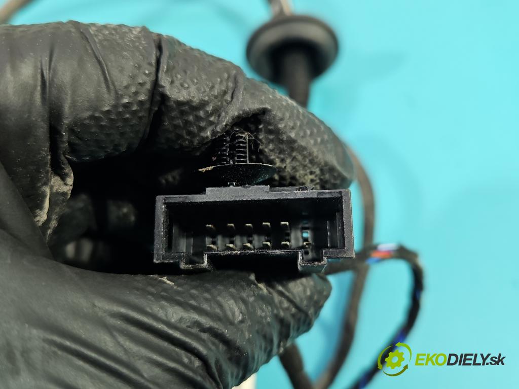 Audi Q5 2008-2016 2.0 TFSI 252KM automatic 185 kW 1984 cm3 5- snímač parkování 8R0971104AE