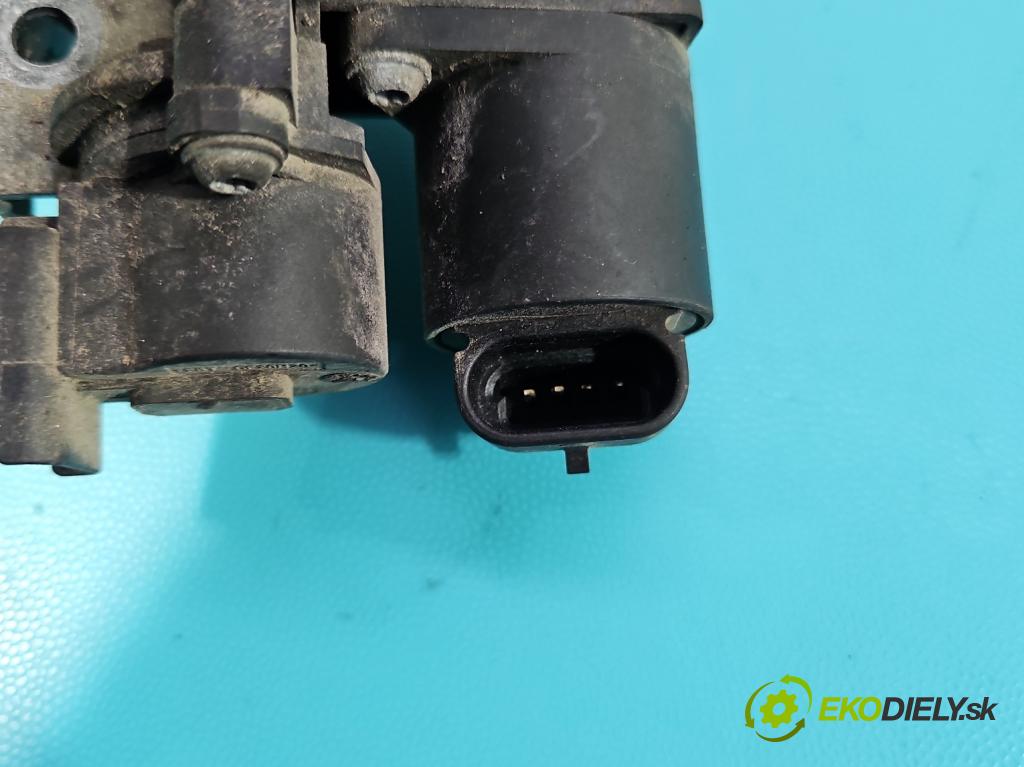 Peugeot 206 1.1 8V 60 HP manual 44 kW 1124 cm3 3- klapka (Škrtiaca klapka)