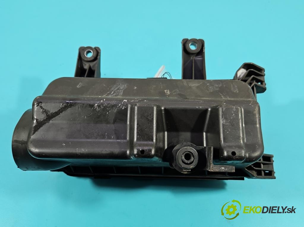 Toyota Yaris III 2011-2020 1.3 vvti 99 HP manual 73 kW 1329 cm3 5- obal filtra vzduchu BS014140-318 (Obal vzduchového filtra)