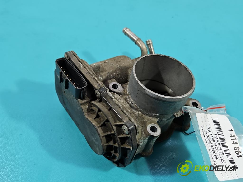 Toyota Yaris III 2011-2020 1.3 vvti 99 HP manual 73 kW 1329 cm3 5- klapka 22030-47010 (Škrtiaca klapka)