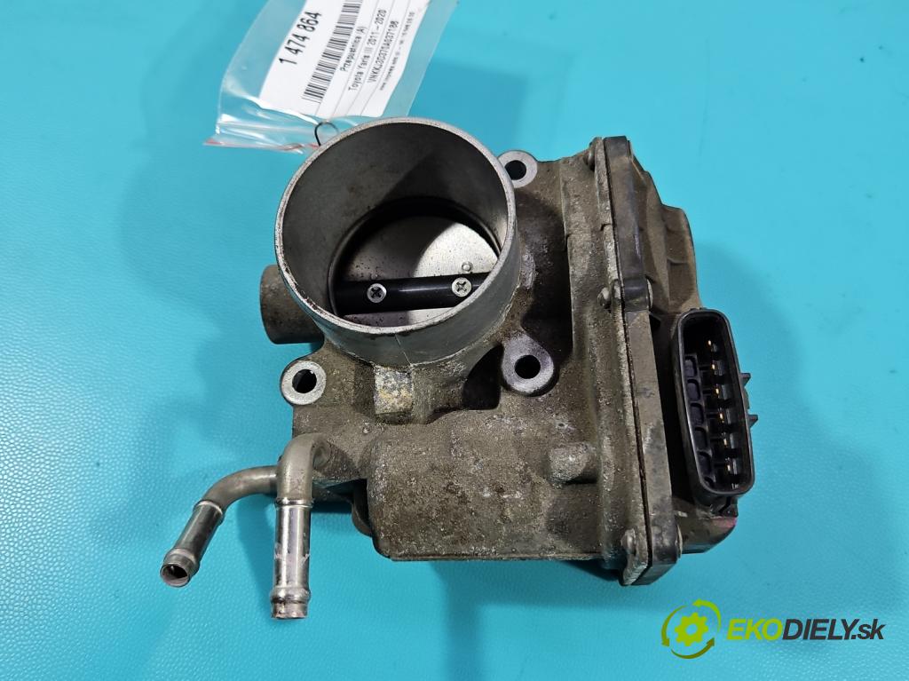 Toyota Yaris III 2011-2020 1.3 vvti 99 HP manual 73 kW 1329 cm3 5- klapka 22030-47010 (Škrtiaca klapka)