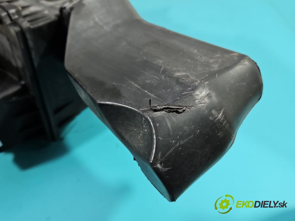 Ssangyong Rexton I 2001-2017 2.7 XDI 165 HP automatic 121 kW 2696 cm3 5- obal filtra vzduchu 23110-08403 (Obal vzduchového filtra)