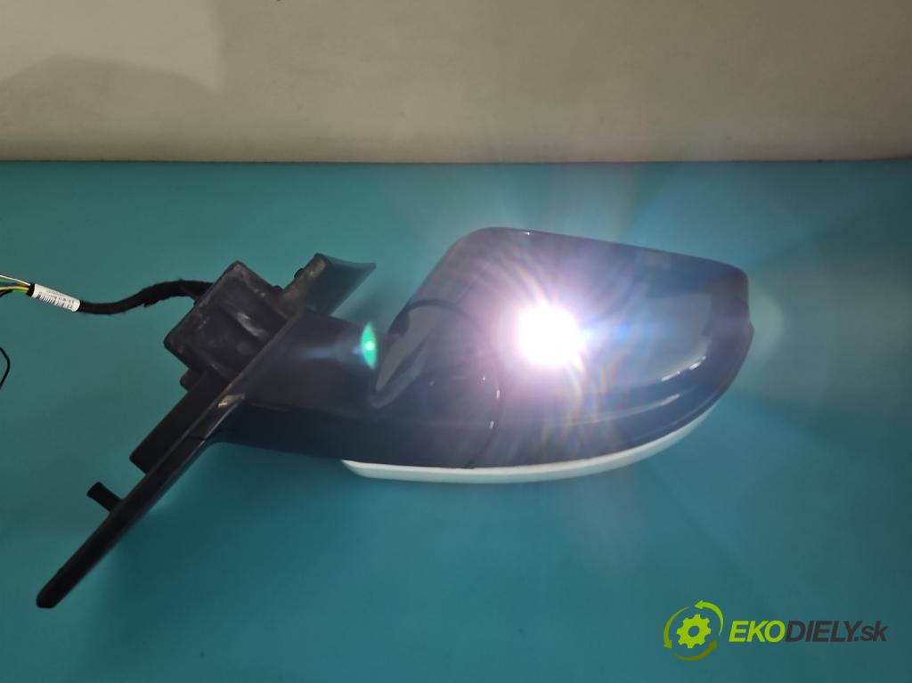 Land rover Discovery Sport 2014-2019 L550 2.0 Td 179KM automatic 132 kW 1999 cm3 5- zpětné zrcátko pravé  (Klika dveří ostatní)