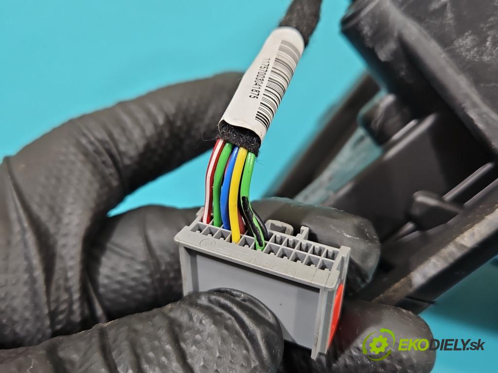 Land rover Discovery Sport 2014-2019 L550 2.0 Td 179KM automatic 132 kW 1999 cm3 5- zpětné zrcátko pravé  (Klika dveří ostatní)