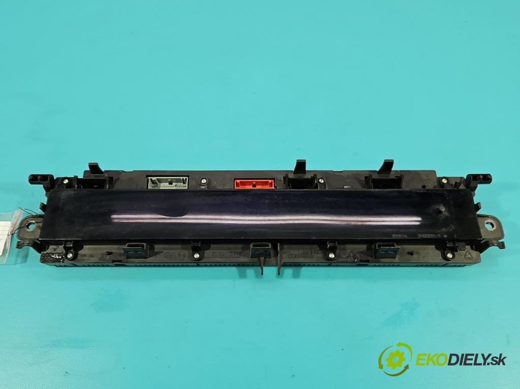 Renault Scenic II 2003-2009 1.9 dci 120 HP manual 88 kW 1870 cm3 5- prístrojovka/ budíky 8200365607D (Prístrojová doska)