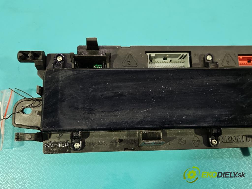 Renault Scenic II 2003-2009 1.9 dci 120 HP manual 88 kW 1870 cm3 5- prístrojovka/ budíky 8200365607D (Prístrojová doska)