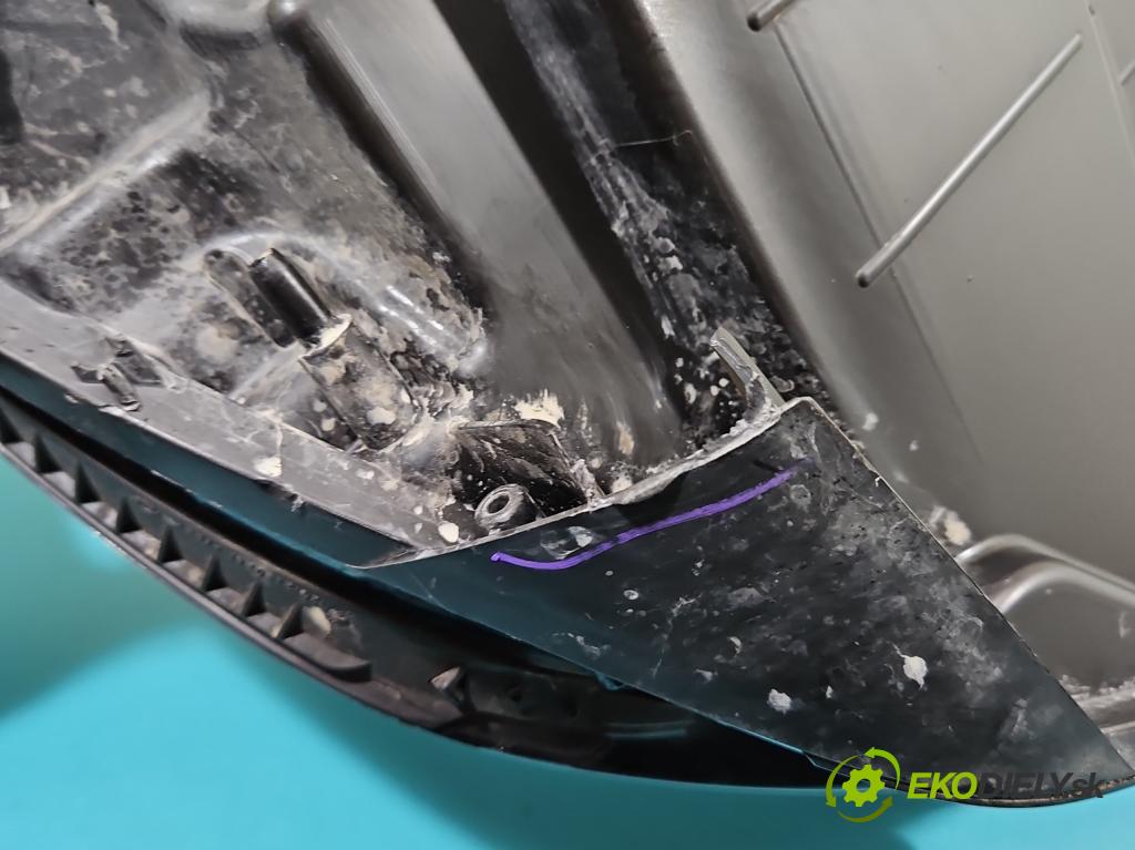 Audi A6 C7 2011-2018 2.0 TFSI 179KM automatic 132 kW 1984 cm3 4- světlo levý  (Klika dveří ostatní)