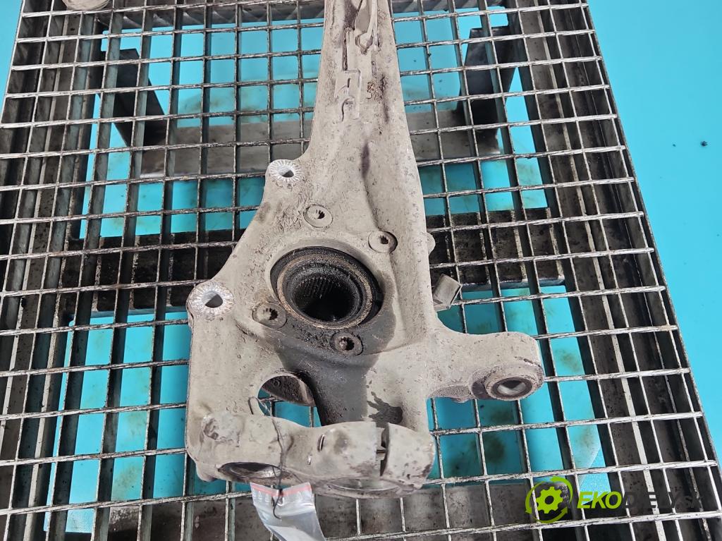 Audi A6 C7 2011-2018 2.0 TFSI 179KM automatic 132 kW 1984 cm3 4- náboj levé  (Náboje)