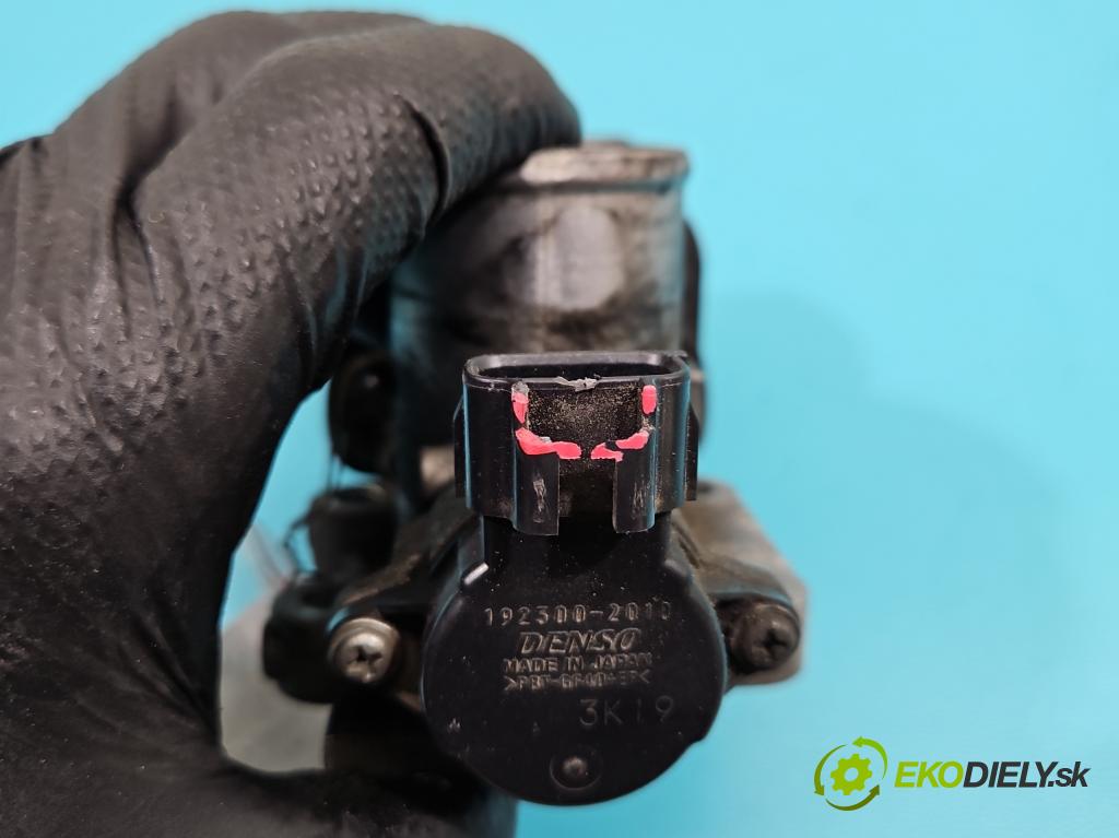 Toyota Yaris II 2005-2011 1.4 D4D 90 HP manual 66 kW 1364 cm3 5- klapka 192300-2010 (Škrtiaca klapka)