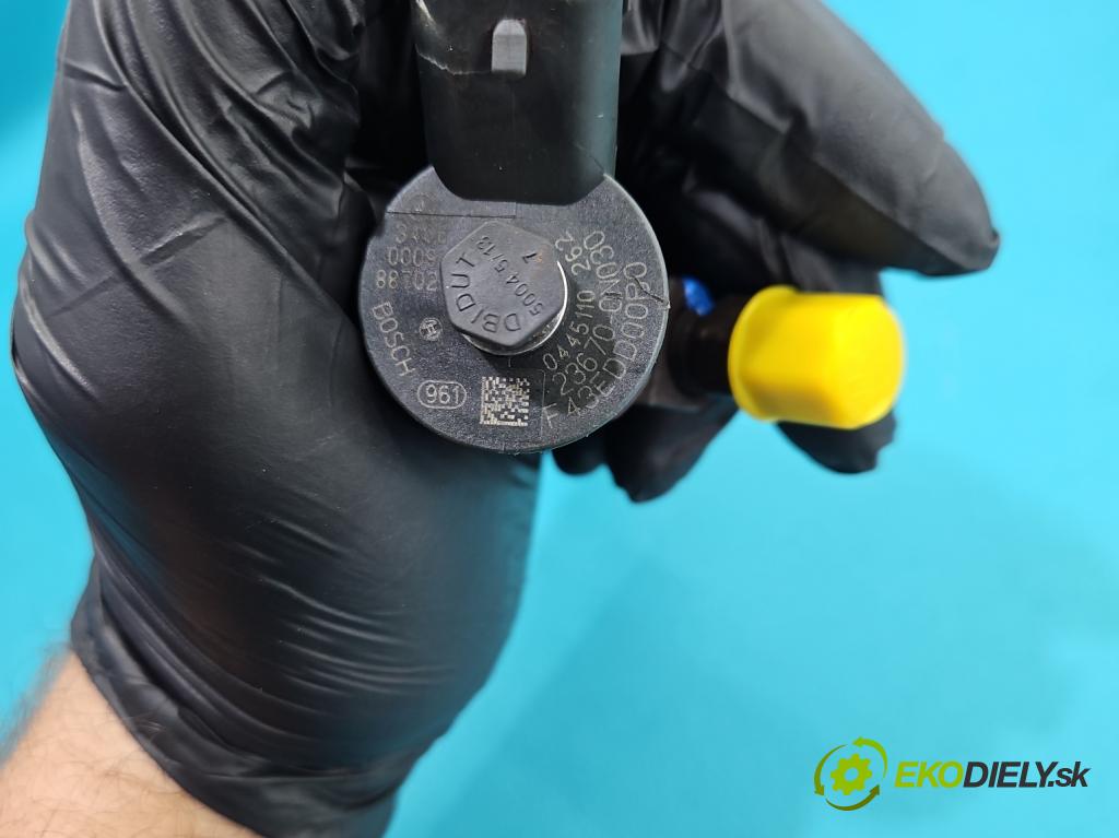 Toyota Yaris II 2005-2011 1.4 D4D 90 HP manual 66 kW 1364 cm3 5- vstrek 0445110262 (Vstrekovač paliva)