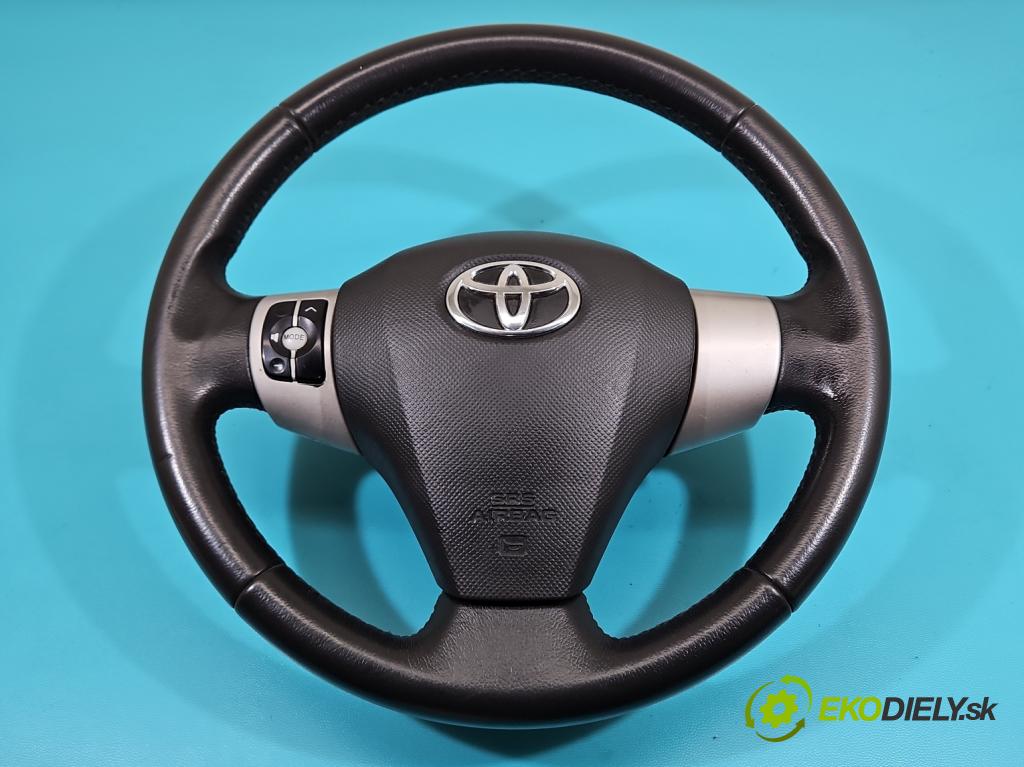 Toyota Yaris II 2005-2011 1.4 D4D 90 HP manual 66 kW 1364 cm3 5- volant  (Volant)