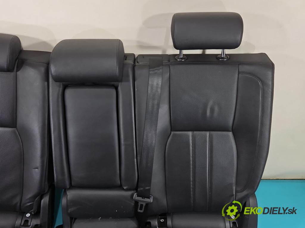 Land rover Discovery Sport 2014-2019 L550 2.0 Td 179KM automatic 132 kW 1999 cm3 5- Pohovka: zadné  (Sedadlo)