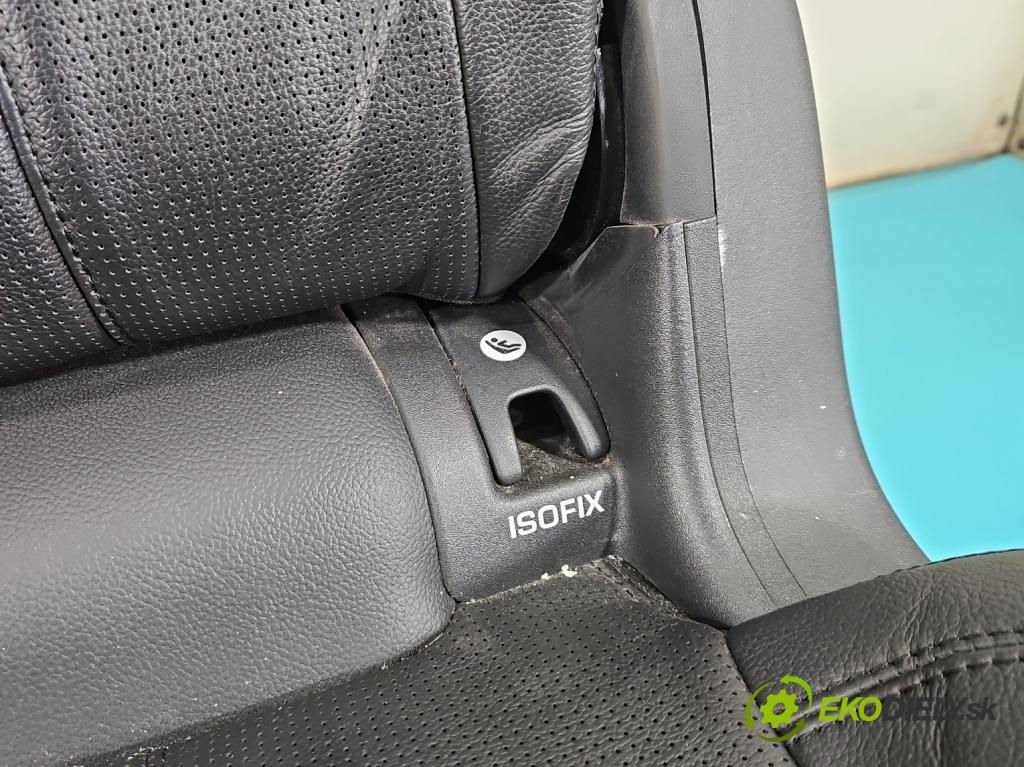 Land rover Discovery Sport 2014-2019 L550 2.0 Td 179KM automatic 132 kW 1999 cm3 5- Pohovka: zadné  (Sedadlo)