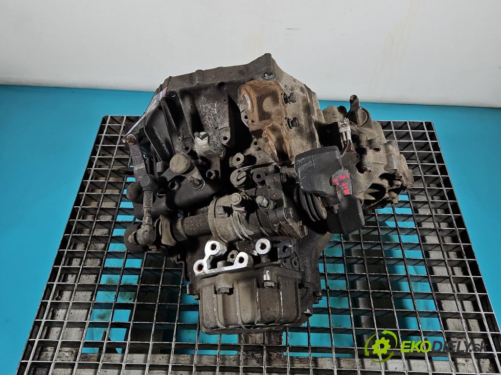Toyota Yaris II 2005-2011 1.4 D4D 90 HP manual 66 kW 1364 cm3 5- prevodovka stupeň,rýchlosť manual