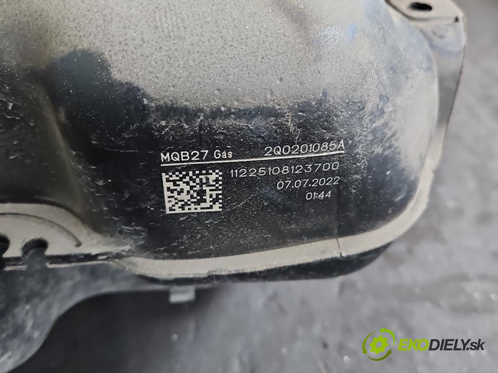 Seat Arona 2017- 1.0 TSI 110 HP manual 81 kW 999 cm3 5- Nádrž: palivo 2Q0201021KF (Palivová nádrž)