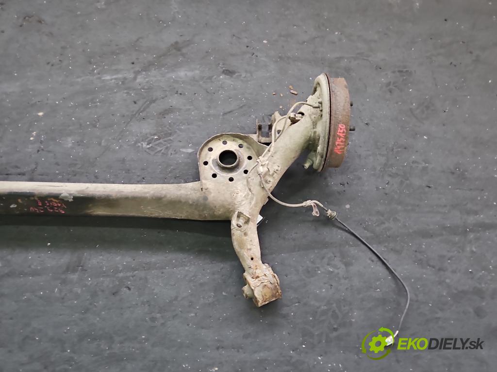 Toyota Yaris II 2005-2011 1.4 D4D 90 hp manual 66 kW 1364 cm3 5- zadní výztuha  (Výztuhy zadní)