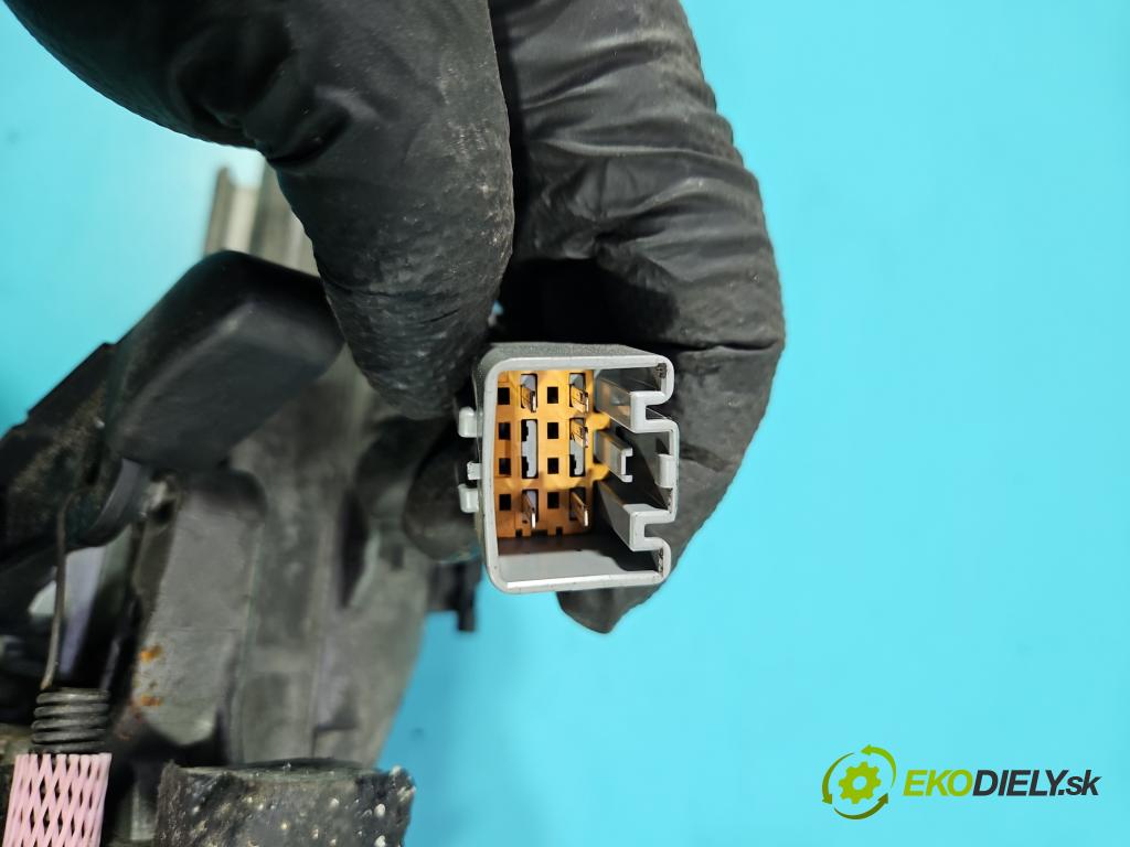 Ford Cougar 2.0 16V 131 HP manual 96 kW 1988 cm3 3- Spínačka (Spínacia skrinka)