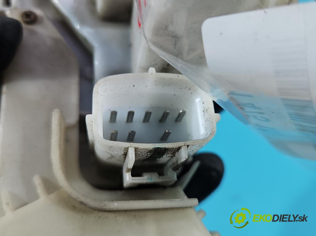 Alfa romeo 159 1.9 jtd 150 HP manual 110 kW 1910 cm3 5- zámok predné ľavý